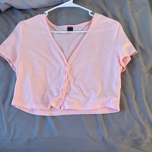 pink crop top!
